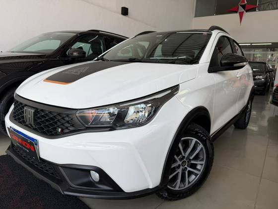 FIAT ARGO 1.3 FIREFLY FLEX TREKKING CVT
